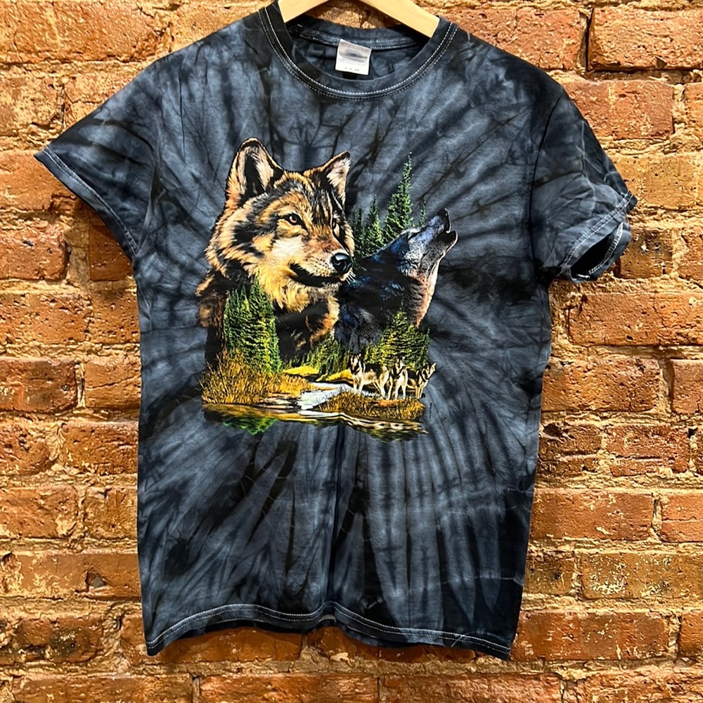 Vintage Wolf Tee
